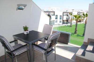 Penthouse appartement à Oasis Beach Punta Prima 7 Nº 018 in España Casas