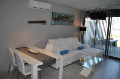 Top-Wohnung in Oasis Beach Punta Prima 8 Nº 030 in España Casas
