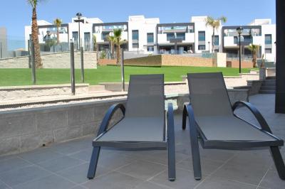 Appartement rez de chaussée à Oasis Beach Punta Prima 8 Nº 035 in España Casas