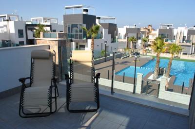 Holiday home in Oasis Hill Campoamor 2 Nº 028 in España Casas