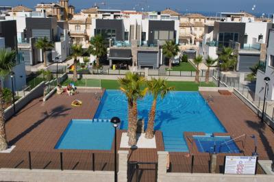 Sumarhús í Oasis Hill Campoamor 2 Nº 028 in España Casas